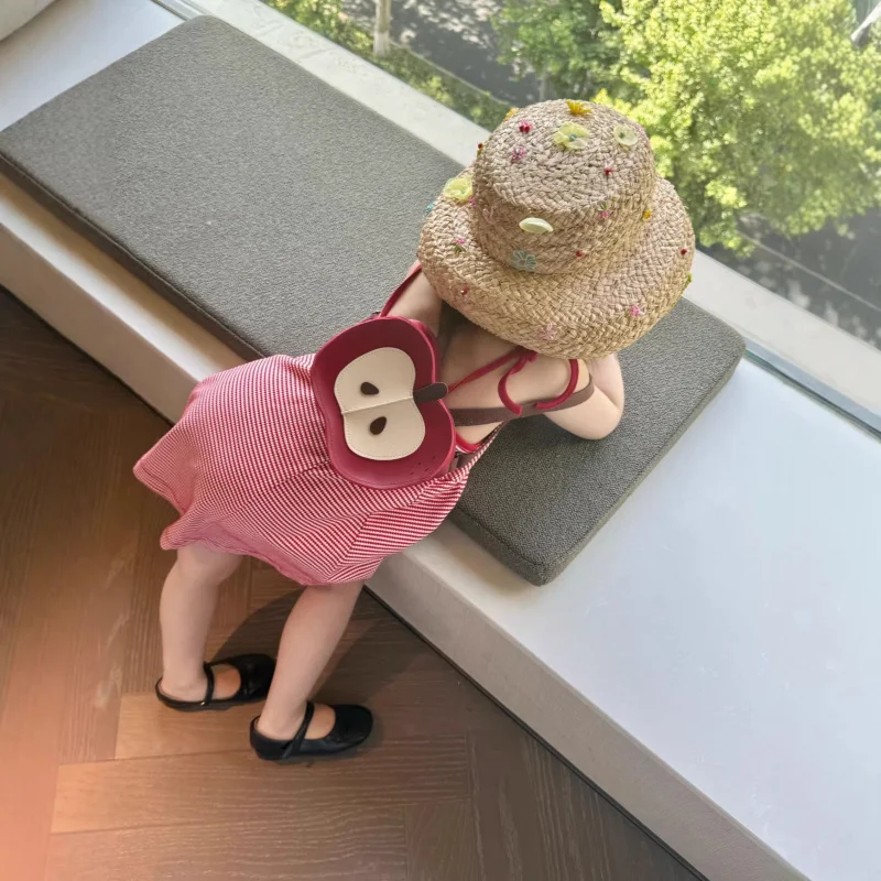 Girls' Summer New Fashionable Striped Suspender Dress Baby Bow Princess Dress with Bow
Girls' Summer New Fashionable Striped Suspender Dress Baby Bow Princess Dress with Bow