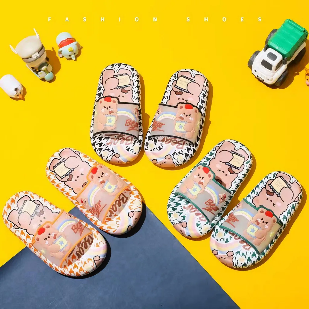 Kids's Summer Slippers Cartoon Children's Slippers Baby Soft-soled Non-slip Shoes Slippers Bear Design Outdoor Beach Flip-flops
Kids's Summer Slippers Cartoon Children's Slippers Baby Soft-soled Non-slip Shoes Slippers Bear Design Outdoor Beach Flip-flops