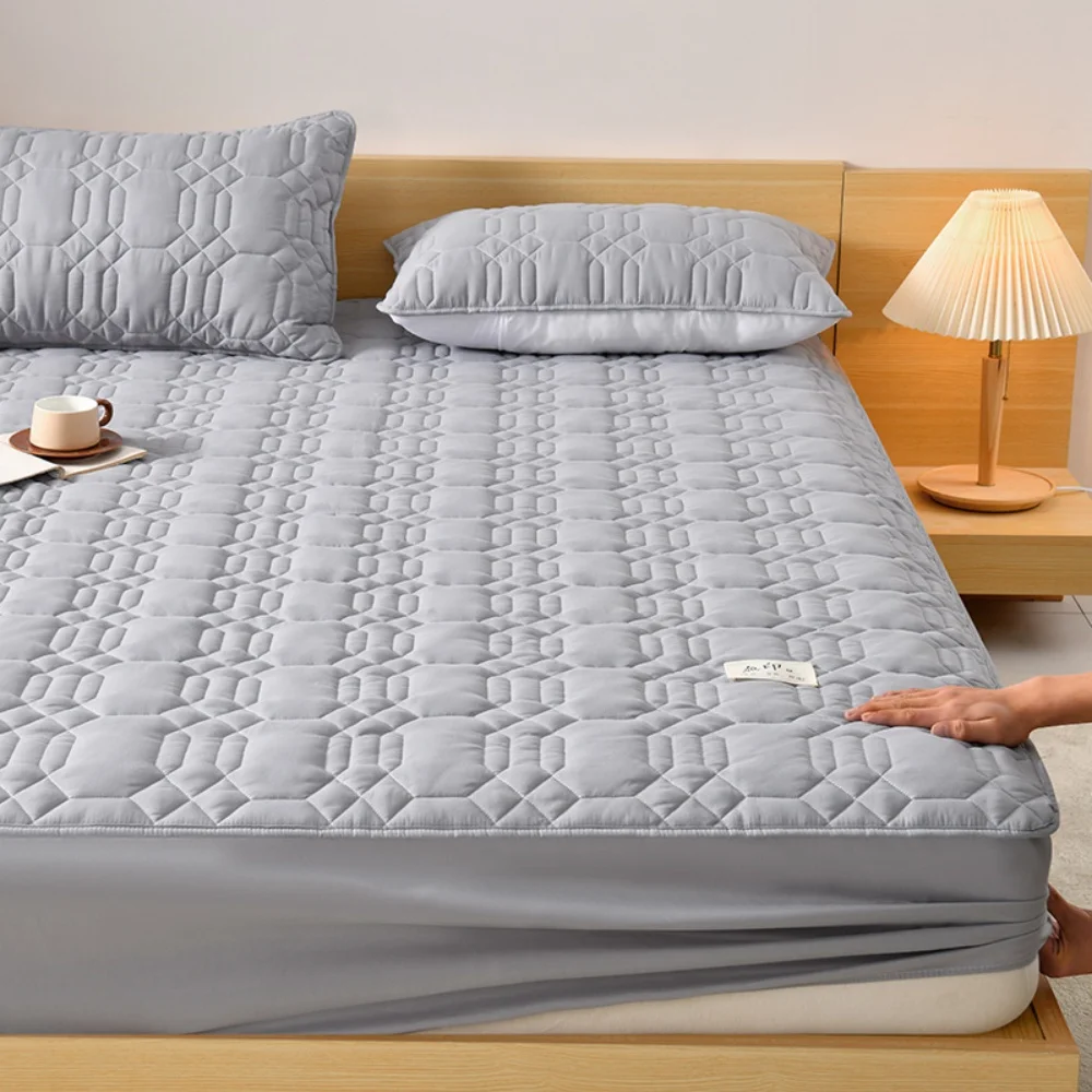 Solid Color Soft Skin-friendly Quilted Mattress Cover Soft Breathable Thickened Fitted Sheet with Elastic Band Machine Washable
Solid Color Soft Skin-friendly Quilted Mattress Cover Soft Breathable Thickened Fitted Sheet with Elastic Band Machine Washable