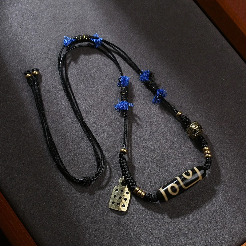 Tibetan Four eyed Tianzhu Pendant, Hand woven Hanging Rope, Ethnic Style Cultural and Ornament
Tibetan Four eyed Tianzhu Pendant, Hand woven Hanging Rope, Ethnic Style Cultural and Ornament