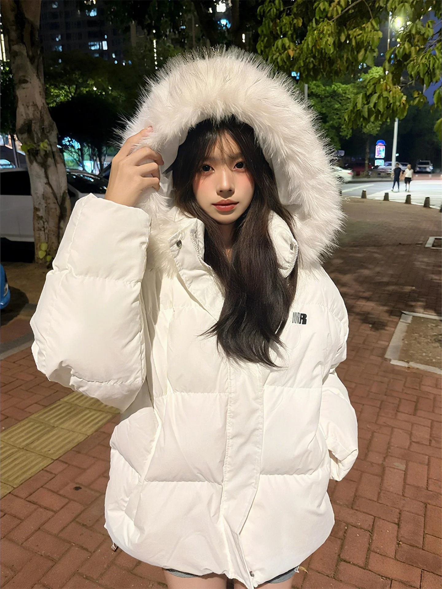 White ort Detachable Fur Collar down Cotton Jaet Men Winter Warm Cotton Coat American Couple Matching Bread Sle Coat
White ort Detachable Fur Collar down Cotton Jaet Men Winter Warm Cotton Coat American Couple Matching Bread Sle Coat