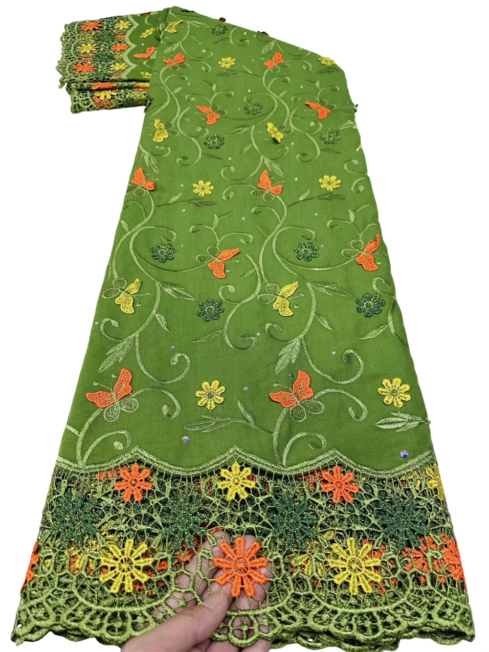 Hot Sale Women 3D Big Flower Embroidered Water Soluble Lace Stones African Swiss Voile Guipure Cord Lace Fabric For Women Dress
Hot Sale Women 3D Big Flower Embroidered Water Soluble Lace Stones African Swiss Voile Guipure Cord Lace Fabric For Women Dress