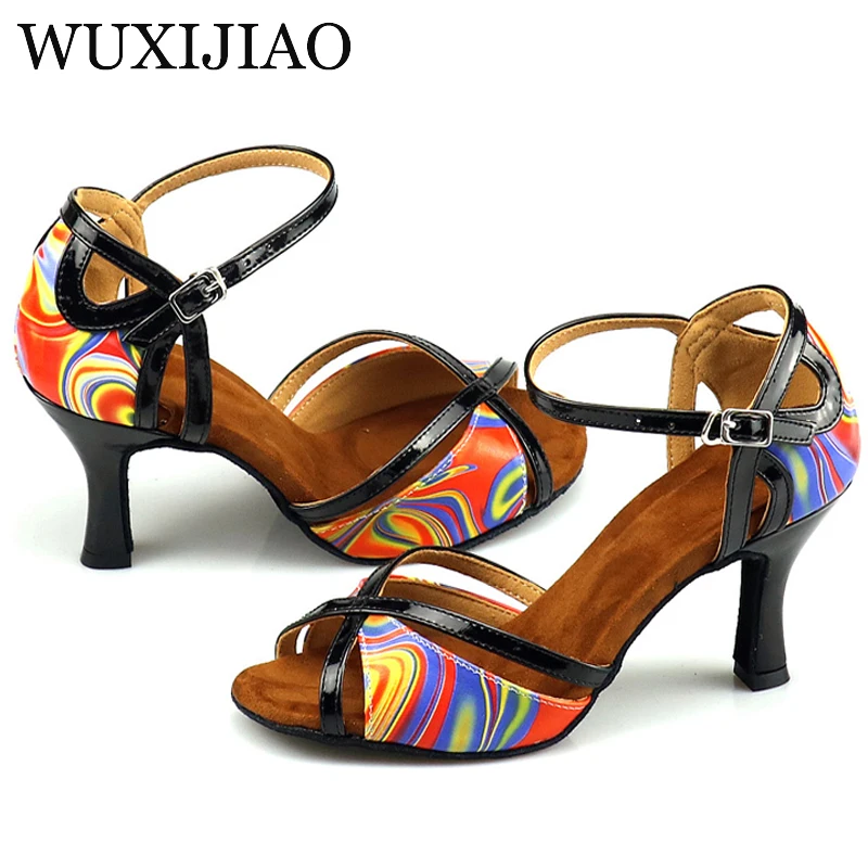 WUXIJIAO Sexy Thin Black Women's Shoes Painted PU High Heels Latin Dance Shoes Ballroom Dance Shoes 7.5C
WUXIJIAO Sexy Thin Black Women's Shoes Painted PU High Heels Latin Dance Shoes Ballroom Dance Shoes 7.5C