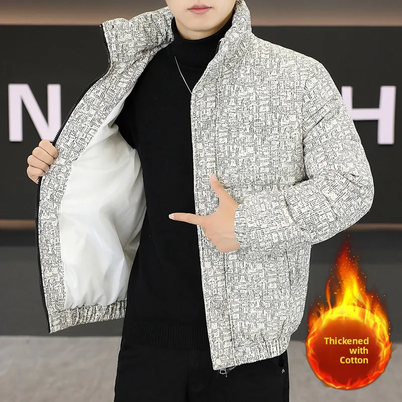 Зимняя утепленная хлопковая куртка для мужчин, вельветовая, защита от холода, молодежная, повседневная, длинная, на молнии, с капюшоном
Зимняя утепленная хлопковая куртка для мужчин, вельветовая, защита от холода, молодежная, повседневная, длинная, на молнии, с капюшоном