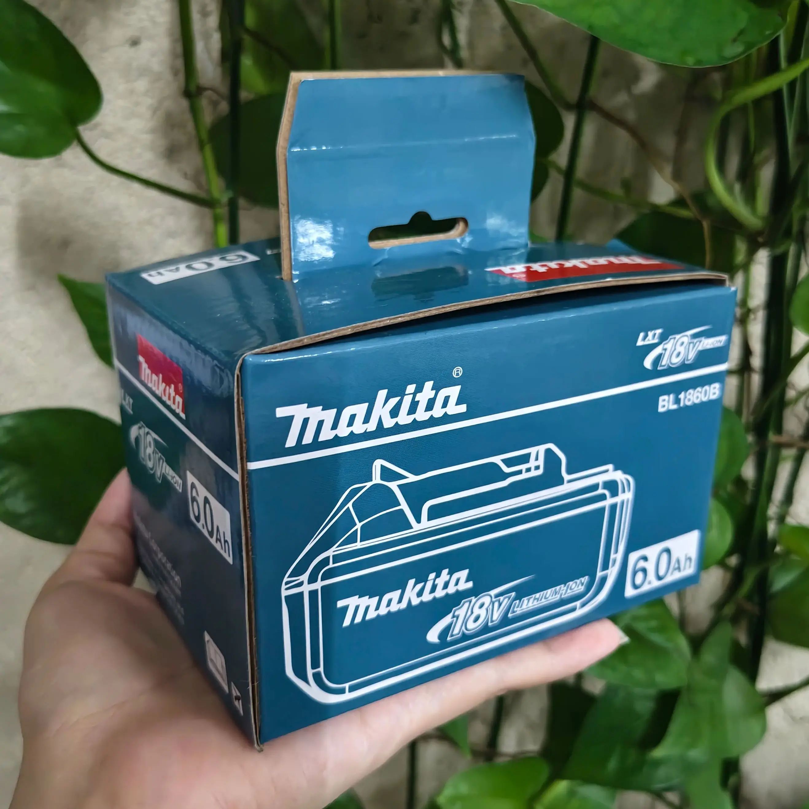 100% Оригинальный литиевый аккумулятор Makita 18В 6Ач (BL1840, BL1830B, BL1850B, BL1850, BL1860, BL1815) для замены
100% Оригинальный литиевый аккумулятор Makita 18В 6Ач (BL1840, BL1830B, BL1850B, BL1850, BL1860, BL1815) для замены