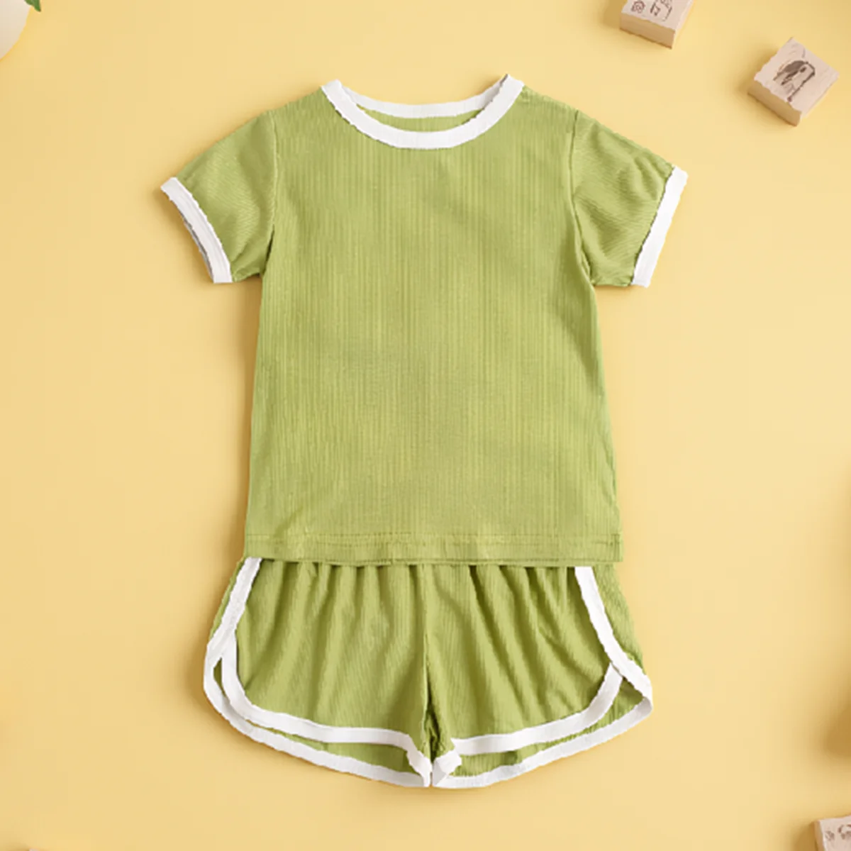Sanlutoz Toddlers Boys Girls Clothing Sets Sport Kids Short Sleeve Shirts + Shorts
Sanlutoz Toddlers Boys Girls Clothing Sets Sport Kids Short Sleeve Shirts + Shorts