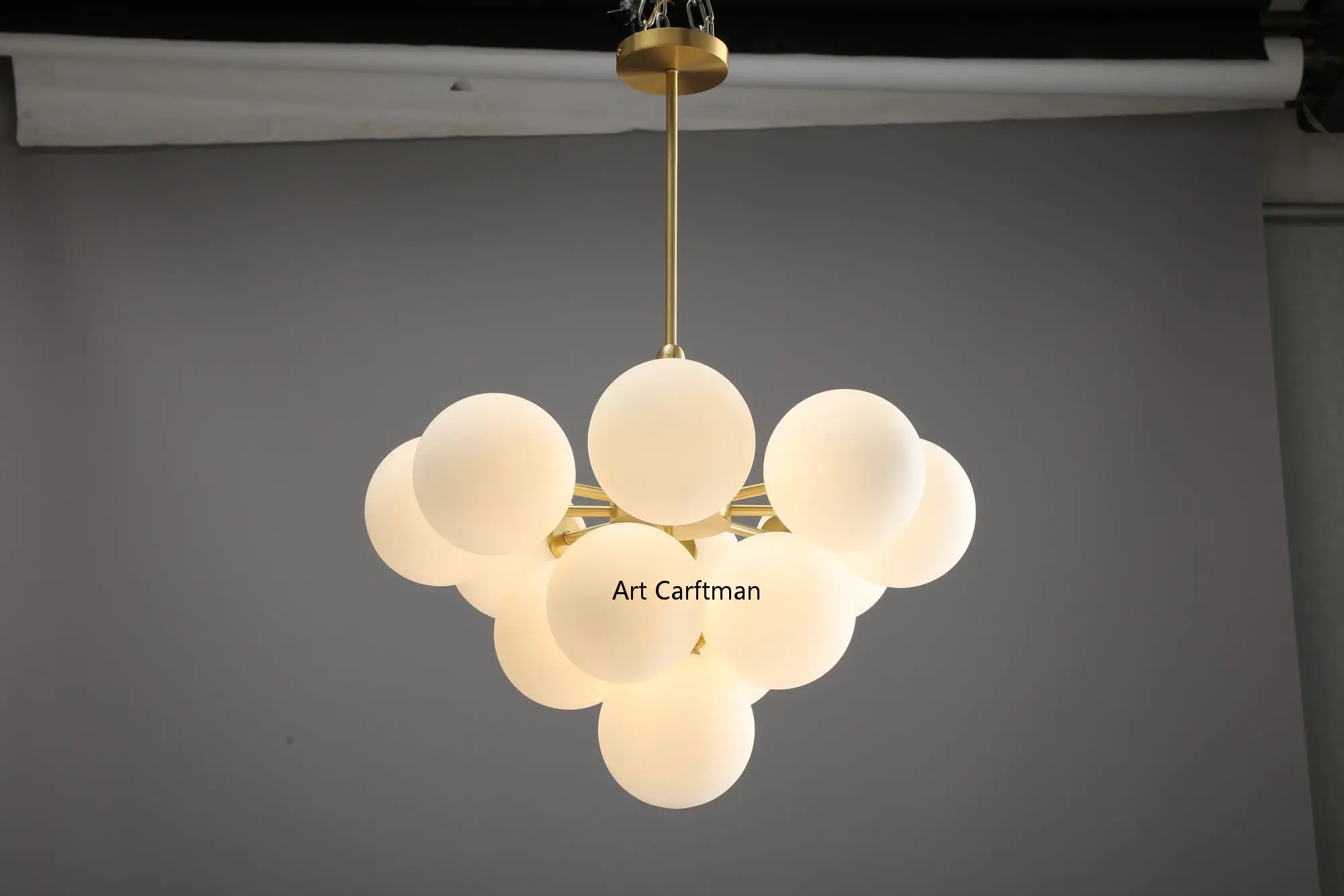 Nordic Copper G9 13 heads Chandelier For Living Room Bedroom Restaurant Modern Ceiling Chandelier PVC ball Light Fixture
Nordic Copper G9 13 heads Chandelier For Living Room Bedroom Restaurant Modern Ceiling Chandelier PVC ball Light Fixture