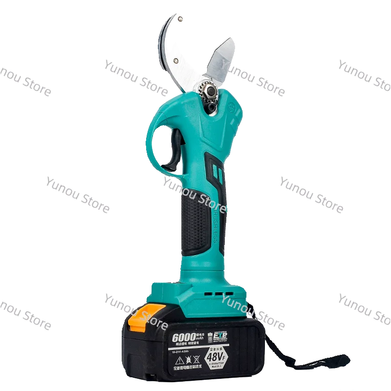 Scissors Lithium Electric Professional Pipe Cutter Hot Melt Water Pipe Cutting Tool Artifact PVC Pipe Cutter
Scissors Lithium Electric Professional Pipe Cutter Hot Melt Water Pipe Cutting Tool Artifact PVC Pipe Cutter