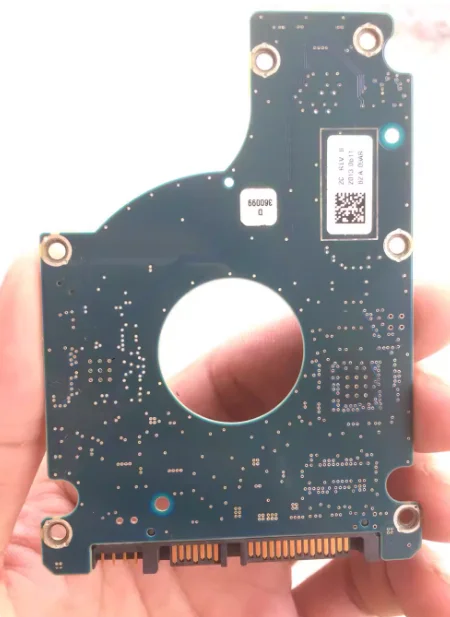 Circuit board hard disk board number 100728853 REVA
Circuit board hard disk board number 100728853 REVA