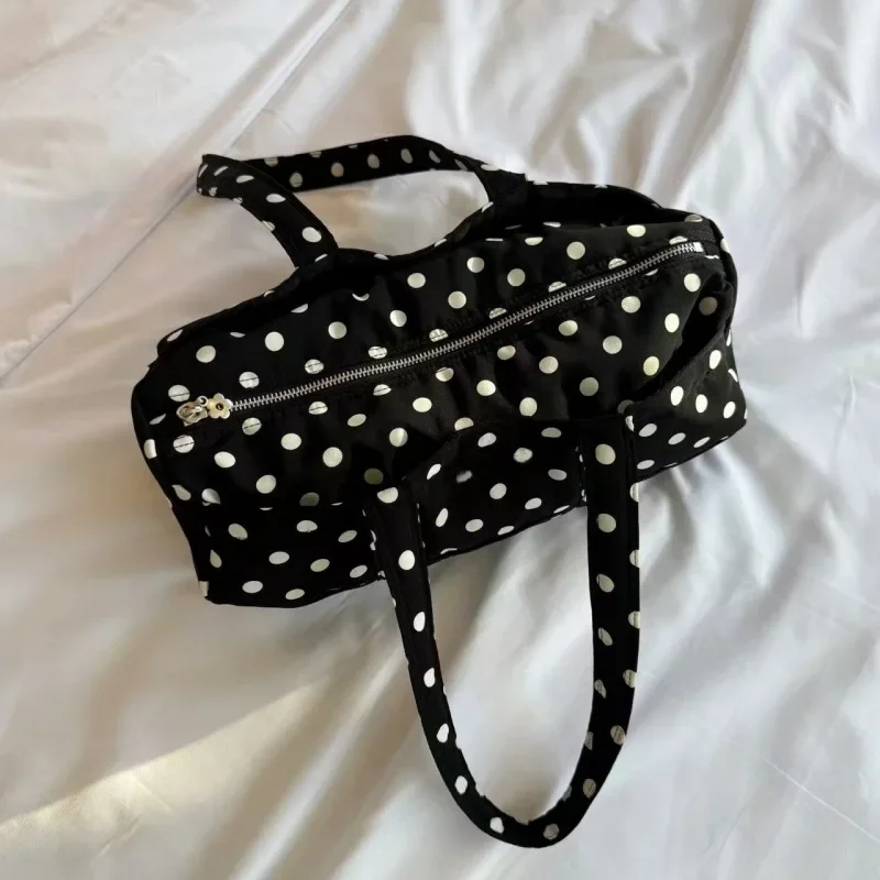 New Korean Sle Large Capaci Shoulder Bag Casual Travel Ladies Handbag Women's Y2k Polka Dot Print Canvas Tote Bag for Youth
New Korean Sle Large Capaci Shoulder Bag Casual Travel Ladies Handbag Women's Y2k Polka Dot Print Canvas Tote Bag for Youth