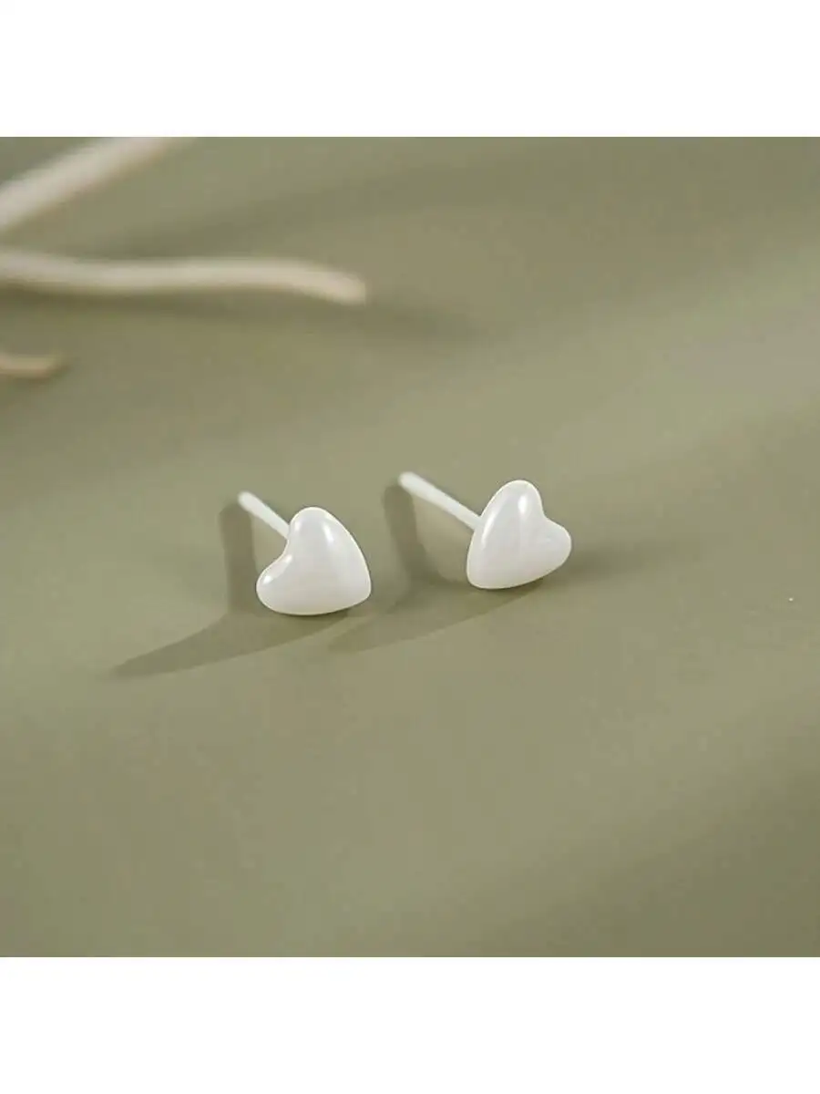 2pcs White Ceramic Heart Stud Earrings For Women Minimalist Daily Wear Vacation Jewelry
2pcs White Ceramic Heart Stud Earrings For Women Minimalist Daily Wear Vacation Jewelry