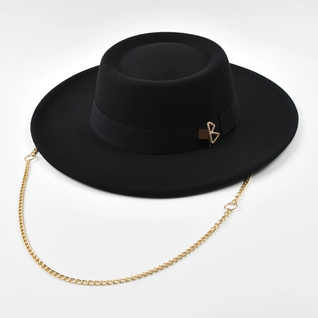Women's Fedora Hat Fashionable Metal RB Letter Felt Hat Autumen Winter Derby Wedding Jazz Hats
Women's Fedora Hat Fashionable Metal RB Letter Felt Hat Autumen Winter Derby Wedding Jazz Hats