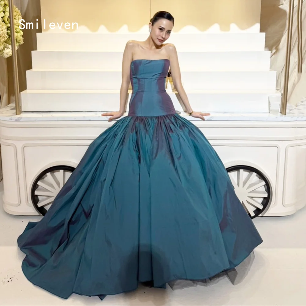 Smileven Luxury A Line Prom Dress Simple Sleeveless Body Hugging Party Gowns Strapless Formal Occassion Dress Customized 2026
Smileven Luxury A Line Prom Dress Simple Sleeveless Body Hugging Party Gowns Strapless Formal Occassion Dress Customized 2026
