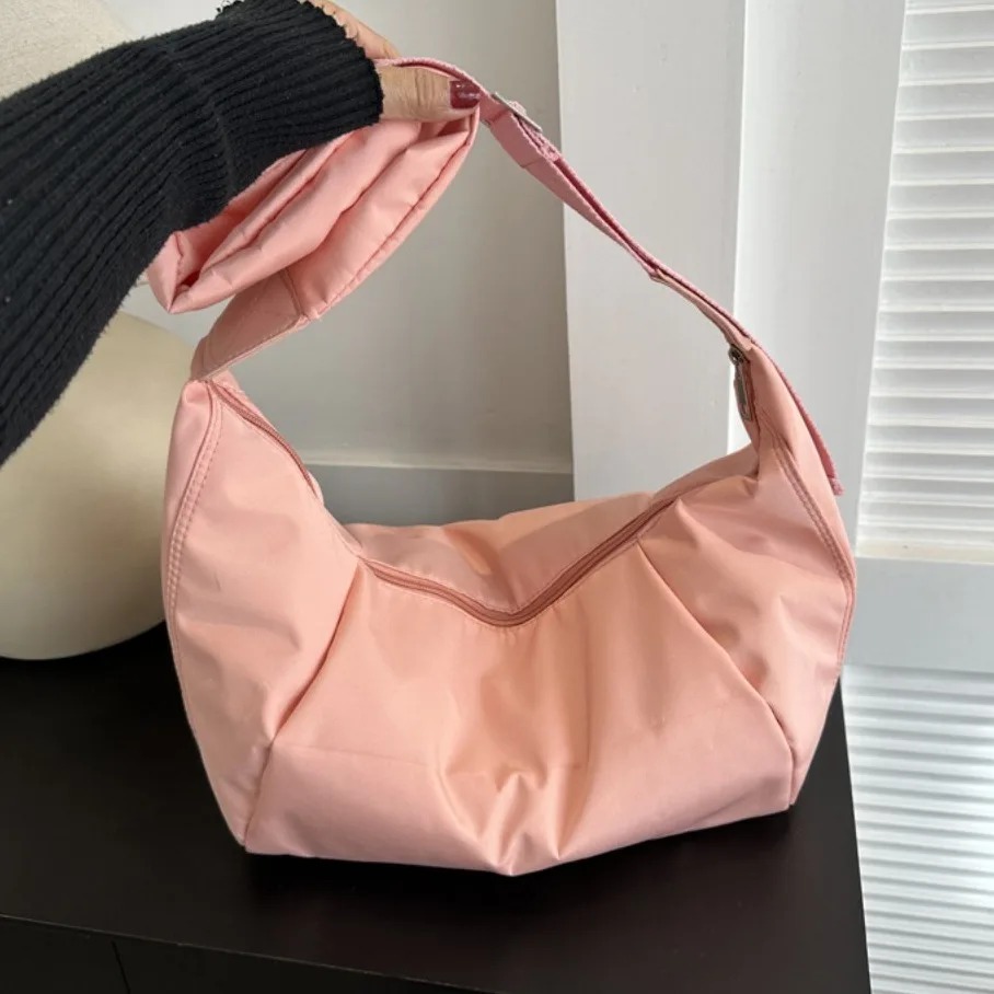 Foldable Adjustable Casual Nylon Women Bags Zipper Large Capacity Dumpling Bag Hobo Crossbody Half Moon Tote Bag Work
Foldable Adjustable Casual Nylon Women Bags Zipper Large Capacity Dumpling Bag Hobo Crossbody Half Moon Tote Bag Work
