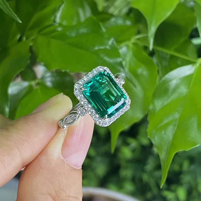 Simple Classic Design 9K Gold 3.69ct Lab Grown Emerald Ring Engagementing Women Jewelry Mother Christmas Gift
Simple Classic Design 9K Gold 3.69ct Lab Grown Emerald Ring Engagementing Women Jewelry Mother Christmas Gift