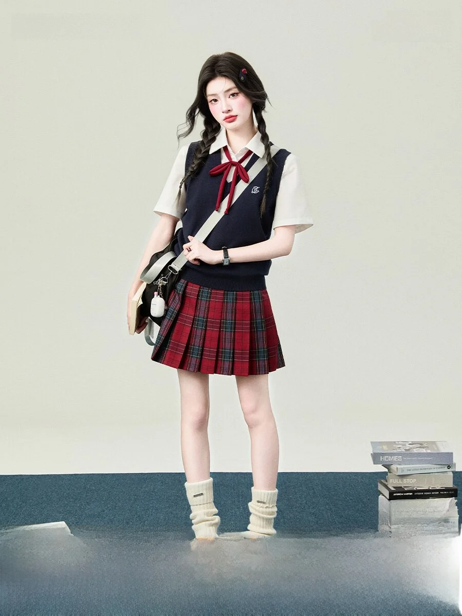 Original Spring JK Plaid Skirt in Red Cheerboard f-length College Sle A-Line Skirts for Young Women
Original Spring JK Plaid Skirt in Red Cheerboard f-length College Sle A-Line Skirts for Young Women