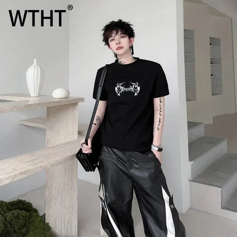 WTHT Vintage Men's Print Spliced Metal Rivets High Street T-shirt Fashion Stand Collar Short Sleeves Top Male 2026 Summer 2A3109
WTHT Vintage Men's Print Spliced Metal Rivets High Street T-shirt Fashion Stand Collar Short Sleeves Top Male 2026 Summer 2A3109