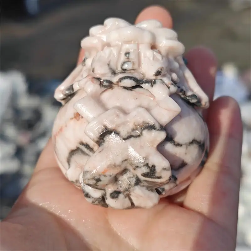 Натуральный турмалин с цветком персика, деньги Pixiu, резьба по кристаллу, любовь, исцеление, драгоценные камни фэншуй, украшение для дома, праздничный подарок, 1 шт.
Натуральный турмалин с цветком персика, деньги Pixiu, резьба по кристаллу, любовь, исцеление, драгоценные камни фэншуй, украшение для дома, праздничный подарок, 1 шт.