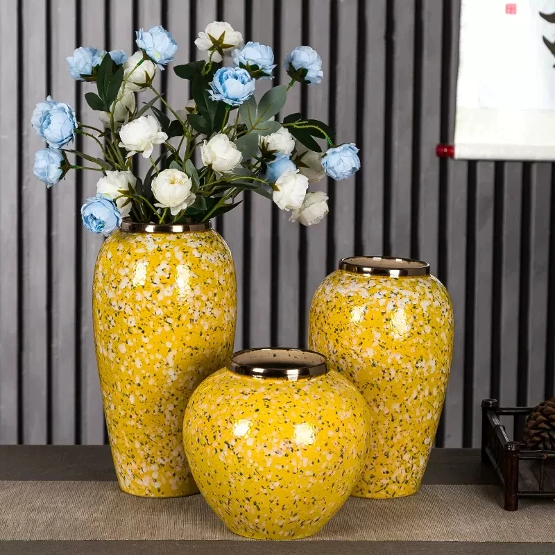 Jingdezhen-ceramic vase, modern simple yellow vase with dried flower simulation for living room and bedroom decoration
Jingdezhen-ceramic vase, modern simple yellow vase with dried flower simulation for living room and bedroom decoration