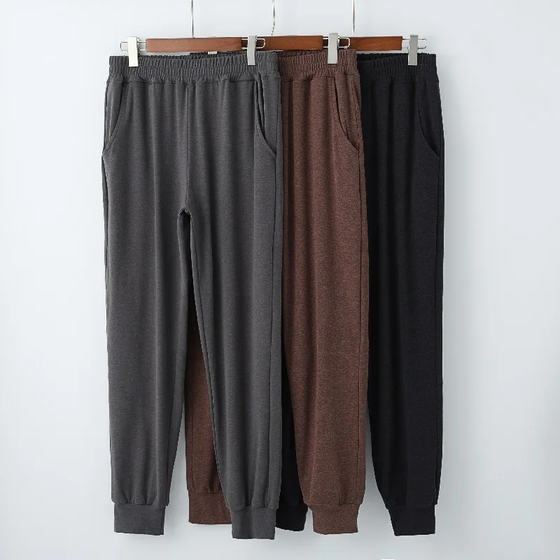 Мужские двусторонние бархатные пижамные штаны, однотонные ультра-мягкие повседневные свободные теплые брюки с эластичной резинкой на талии, удобные домашние брюки
Мужские двусторонние бархатные пижамные штаны, однотонные ультра-мягкие повседневные свободные теплые брюки с эластичной резинкой на талии, удобные домашние брюки