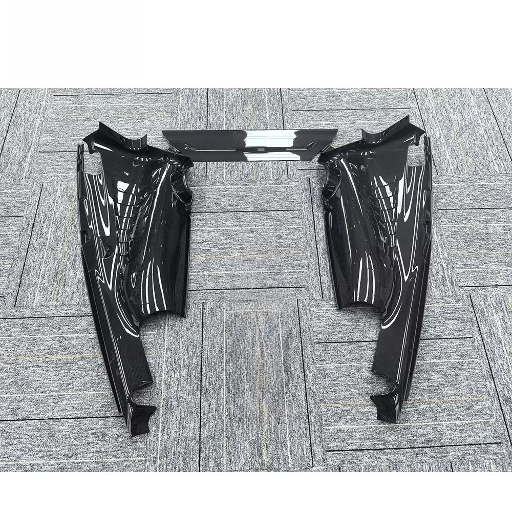 Modified Pista Style Dry Carbon Fiber Engine Compartment Cover Body Part for Ferrari 488 Hardtop Version
Modified Pista Style Dry Carbon Fiber Engine Compartment Cover Body Part for Ferrari 488 Hardtop Version