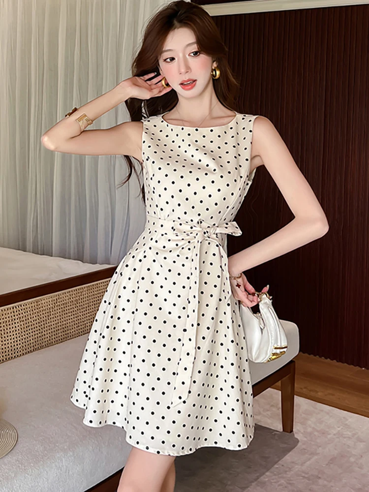 2026 Fashion Polka Dot Bow Bandage Mini Dress Summer Bodycon Birthday Party Dress Women Korean Elegant Casaul Sleeveless Dresses
2026 Fashion Polka Dot Bow Bandage Mini Dress Summer Bodycon Birthday Party Dress Women Korean Elegant Casaul Sleeveless Dresses
