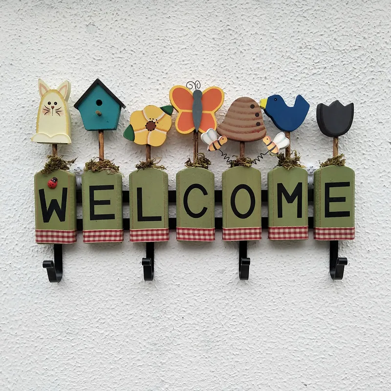 European Wooden Welcome Sign with Hooks, Farmhouse Wall Decor for Entryway, Rustic Door Hanger Greeting Plaque
European Wooden Welcome Sign with Hooks, Farmhouse Wall Decor for Entryway, Rustic Door Hanger Greeting Plaque
