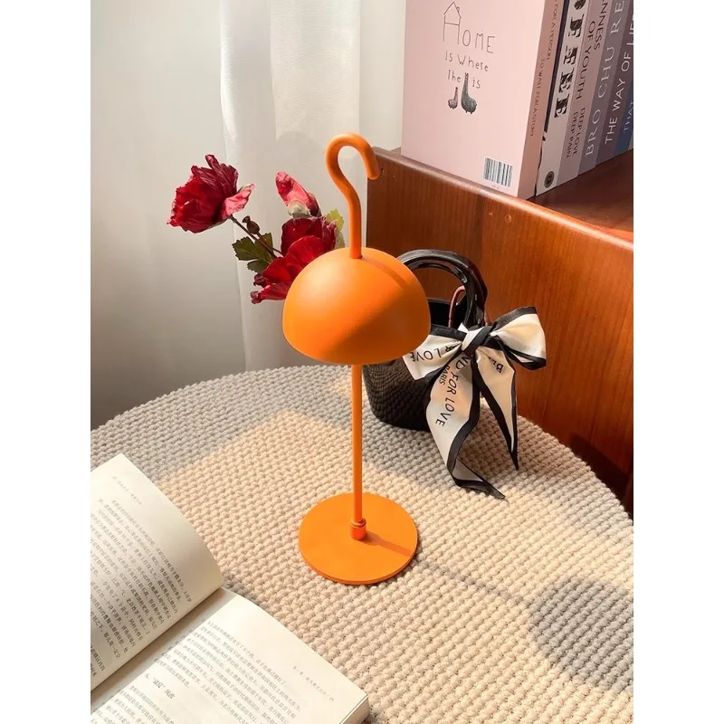 Ambient desk lamp Outdoor portable charging lamp Bedroom bedside decoration small desk lamp
Ambient desk lamp Outdoor portable charging lamp Bedroom bedside decoration small desk lamp