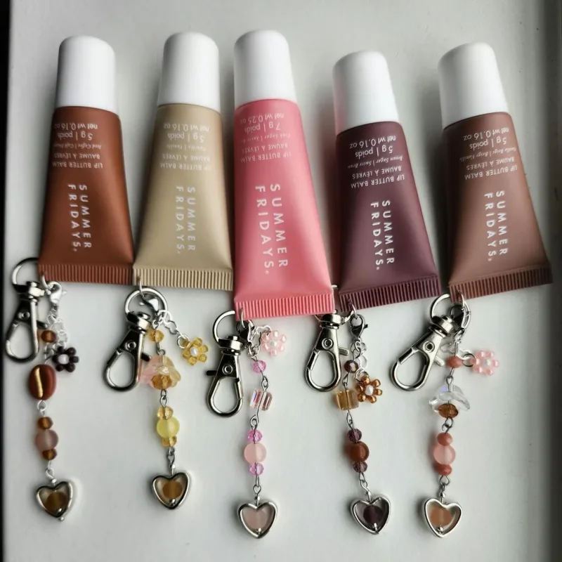 Lip Balm Keychains with Beaded Heart Charms, Colorful Bead Lip Balm Accessories, Perfect Gift for Women
Lip Balm Keychains with Beaded Heart Charms, Colorful Bead Lip Balm Accessories, Perfect Gift for Women