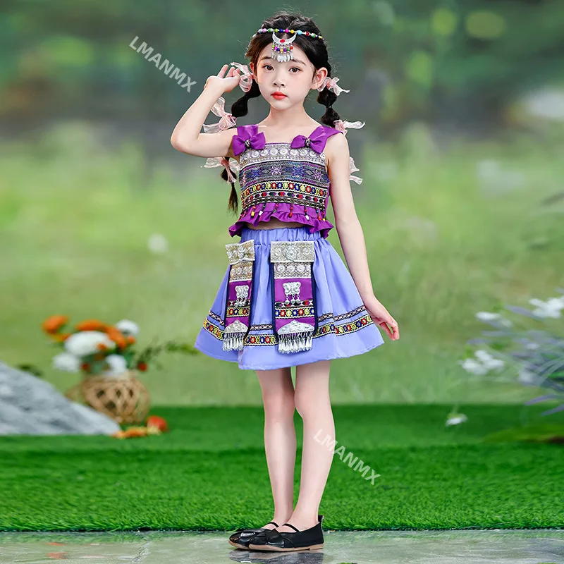 Новые этнические костюмы Хуа, Донг, Яо, Чжуан, костюмы этнических меньшинств, детские костюмы для выступлений
Новые этнические костюмы Хуа, Донг, Яо, Чжуан, костюмы этнических меньшинств, детские костюмы для выступлений