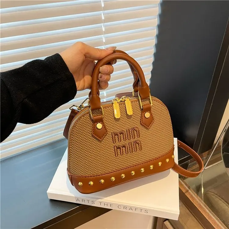 2025 Trendy Willow Nails Bag - Women's Portable Saddle Shoulder Bag, Fashionable Shell Texture Messenger, Chic Everyday Purse
2025 Trendy Willow Nails Bag - Women's Portable Saddle Shoulder Bag, Fashionable Shell Texture Messenger, Chic Everyday Purse
