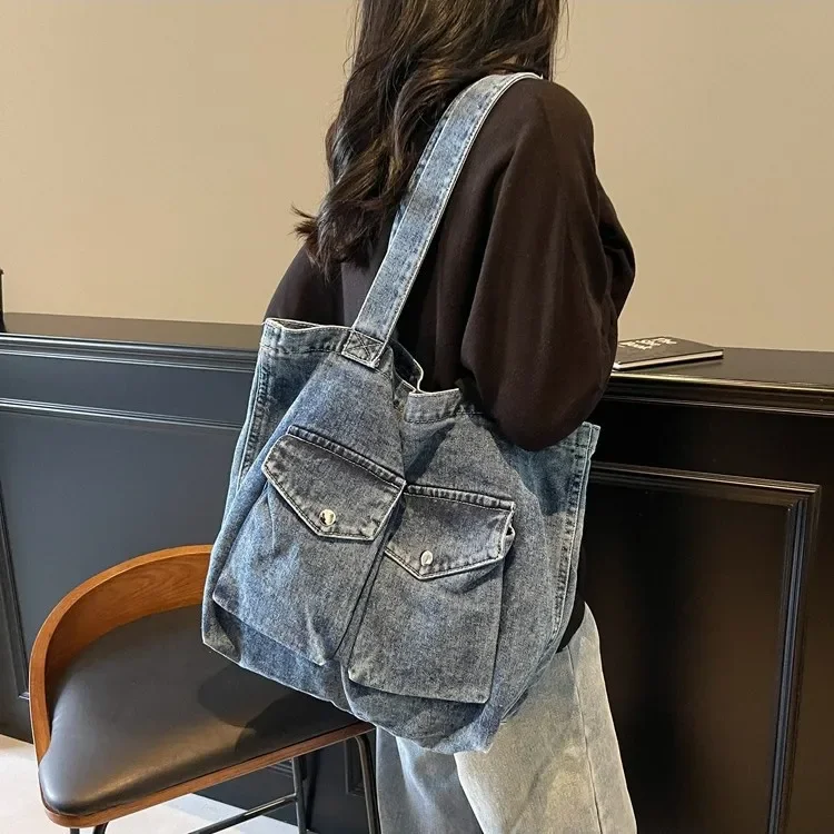 2025 New Women's Retro Denim Shoulder Tote Bag - Casual, Large Capacity, Ideal for Lightweight Student and Commuter Use
2025 New Women's Retro Denim Shoulder Tote Bag - Casual, Large Capacity, Ideal for Lightweight Student and Commuter Use