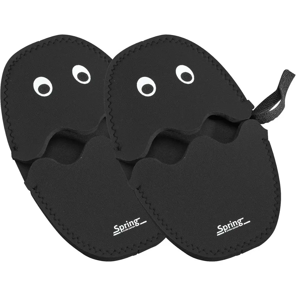 Heat-Resistant Silicone Kitchen Mitts, Black, 24.5 x 16.5 cm
Heat-Resistant Silicone Kitchen Mitts, Black, 24.5 x 16.5 cm
