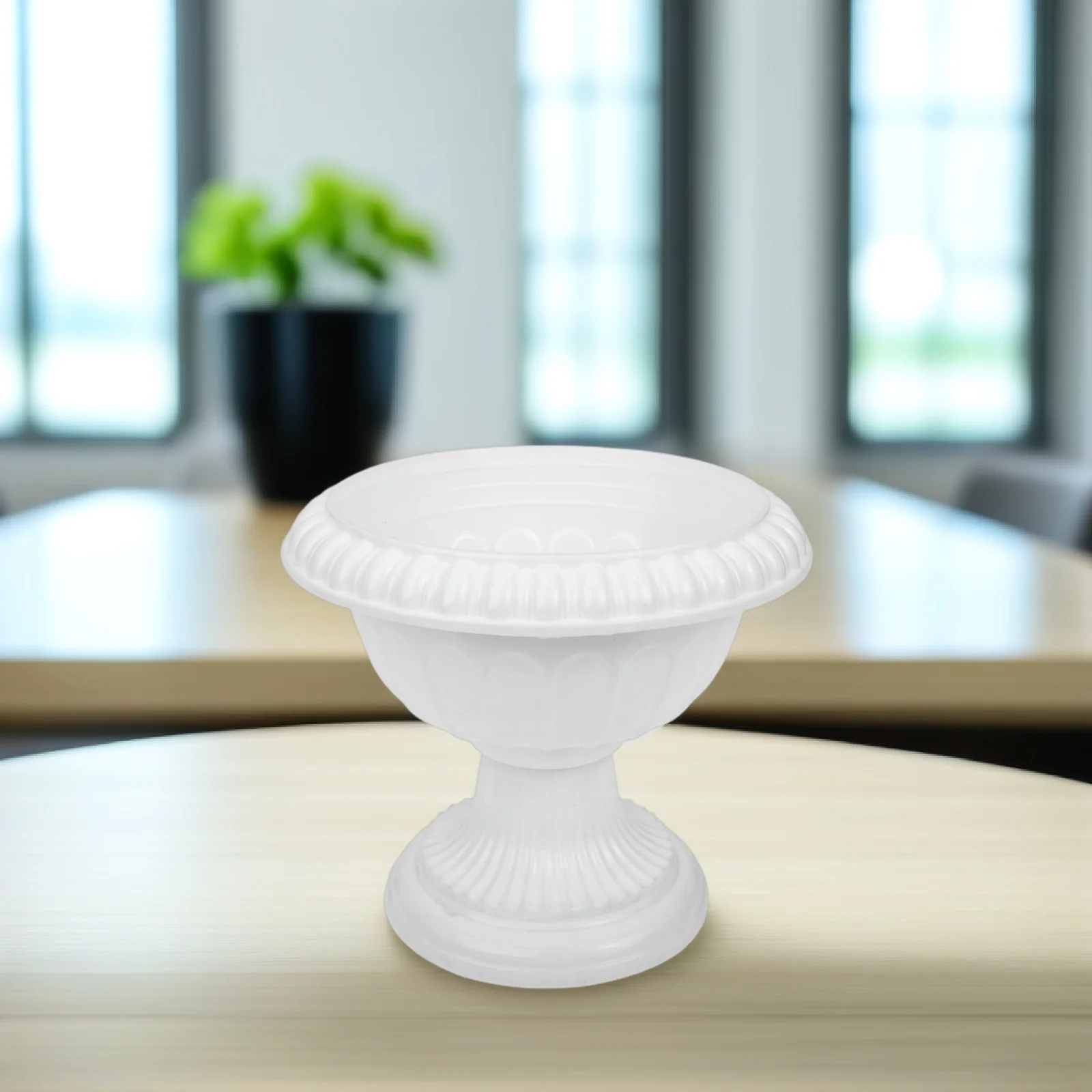 4pcs European Style Flower Pots Roman Containers White Planters Garden Decorative Urns Small Size Easy Installation for Wedding
4pcs European Style Flower Pots Roman Containers White Planters Garden Decorative Urns Small Size Easy Installation for Wedding