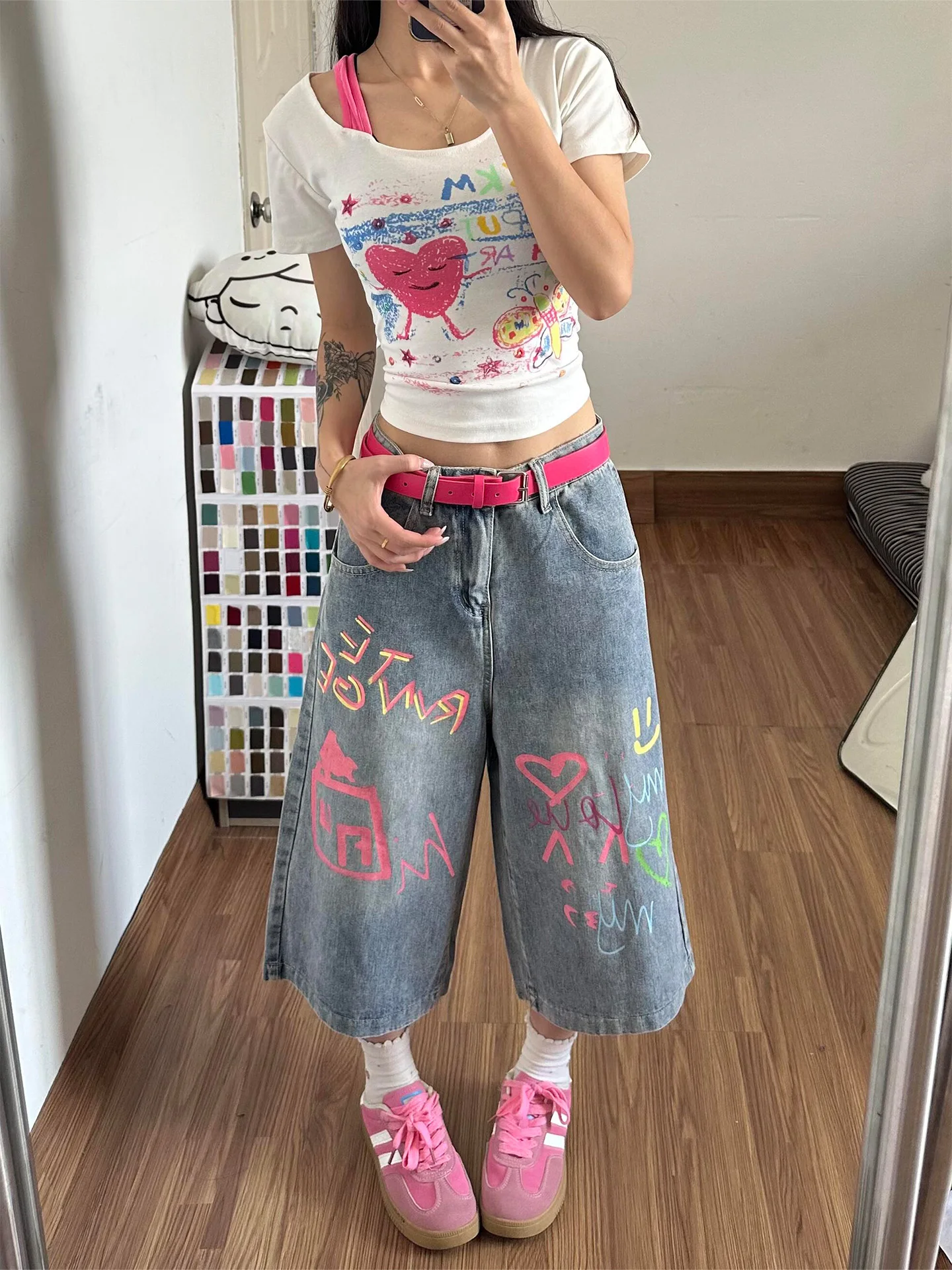 plus Size Korean Sle fiti Wide Leg Jeans Women's Skinny Seven Inch orts High Waist Denim Spring Summer New Arrival
plus Size Korean Sle fiti Wide Leg Jeans Women's Skinny Seven Inch orts High Waist Denim Spring Summer New Arrival