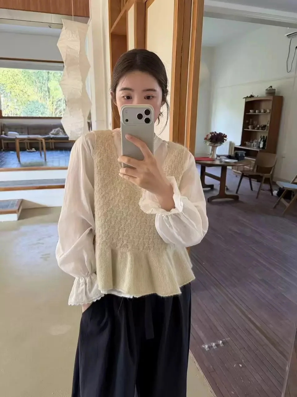 Женский вязаный жилет Lilian Miluroom для ранней весны с пышным подолом, V-образным вырезом, стандартный крой, цветной
Женский вязаный жилет Lilian Miluroom для ранней весны с пышным подолом, V-образным вырезом, стандартный крой, цветной