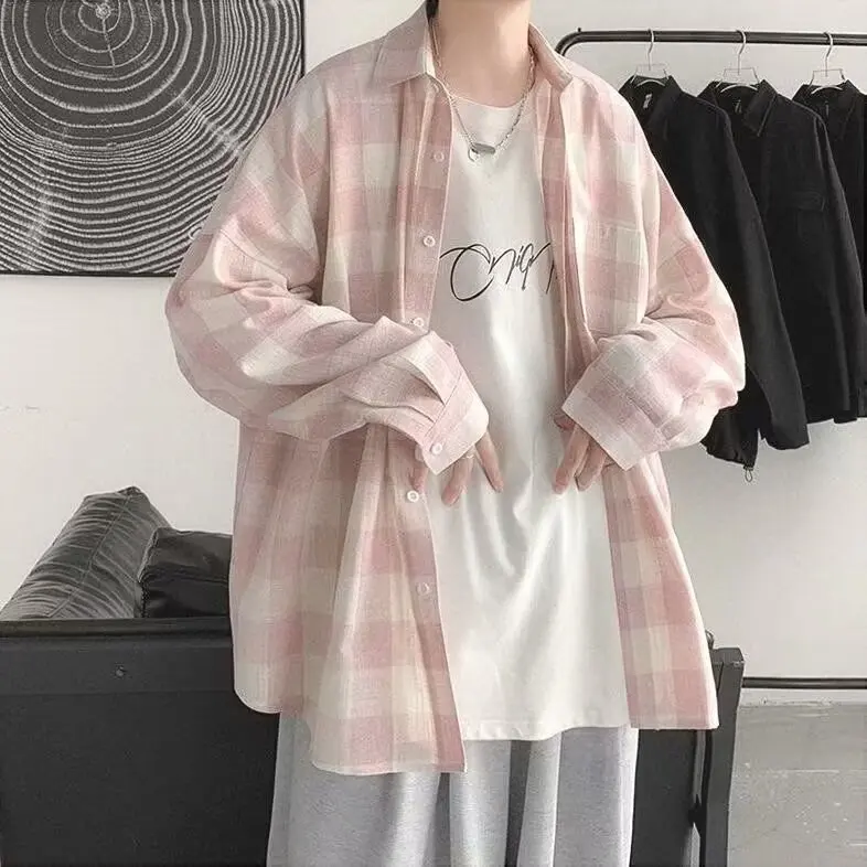 2024 Autumn New Plaid Long Sleeve Men's Shirt Student Korean Loose Fashion Trend Outerwear Thin Coat Youth Popular Style
2024 Autumn New Plaid Long Sleeve Men's Shirt Student Korean Loose Fashion Trend Outerwear Thin Coat Youth Popular Style