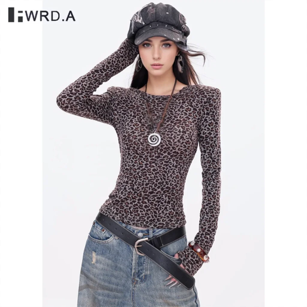 FWRD 2025 Leopard Print Long Sleeve T-Shirt For Women Autumn New Slim Fit Fashion Base Layer Top Y2K Style#FWRD6027
FWRD 2025 Leopard Print Long Sleeve T-Shirt For Women Autumn New Slim Fit Fashion Base Layer Top Y2K Style#FWRD6027