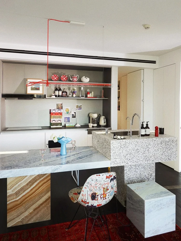 2025 New Trend Italy Post-Modern Pendant Light Unique Home-applicant Lustre LED Dimmable Indoor Lamp Suspension Over Dining Room
2025 New Trend Italy Post-Modern Pendant Light Unique Home-applicant Lustre LED Dimmable Indoor Lamp Suspension Over Dining Room