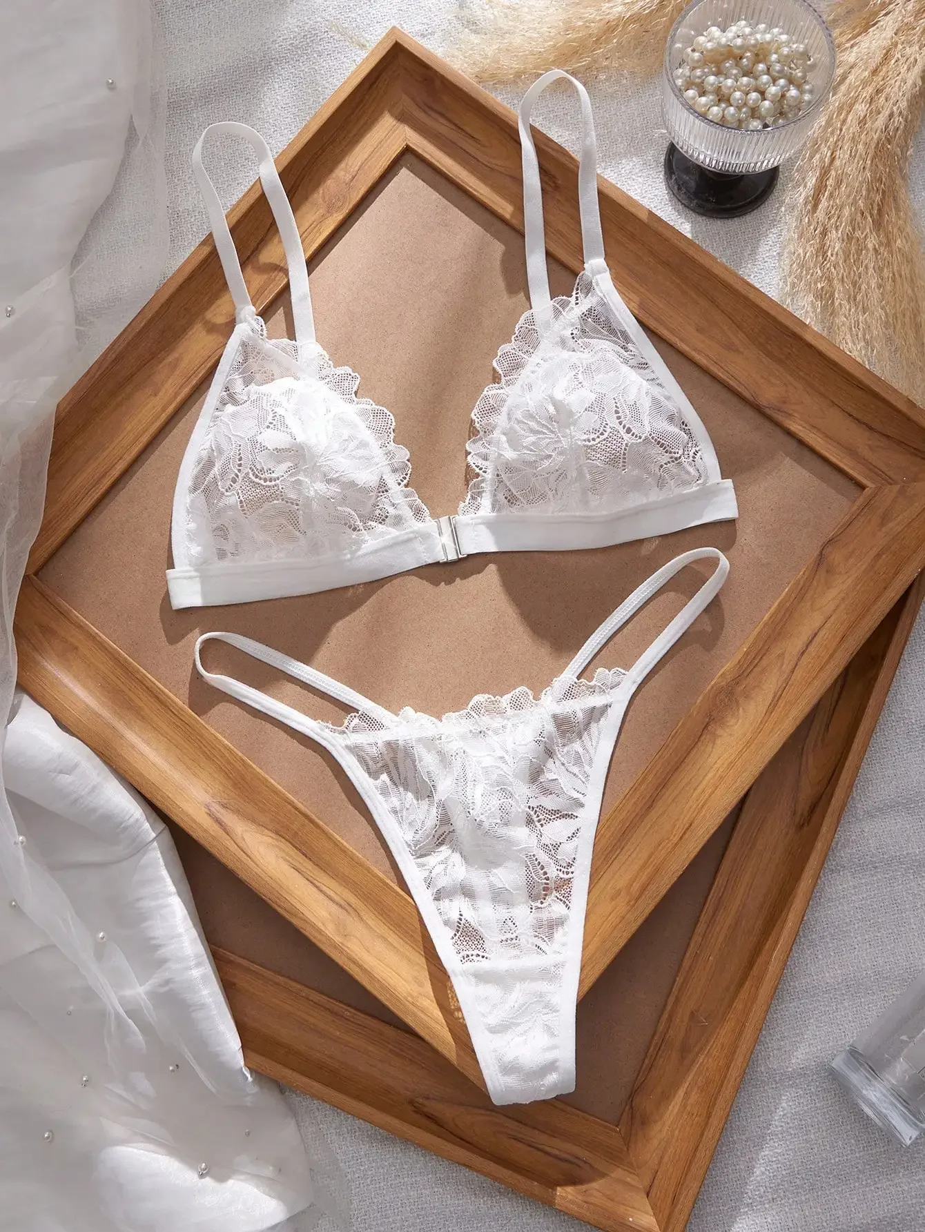 Crystal Vow 2pcs Sexy Lace Patchwork Front Closure Women Lingerie Set
Crystal Vow 2pcs Sexy Lace Patchwork Front Closure Women Lingerie Set