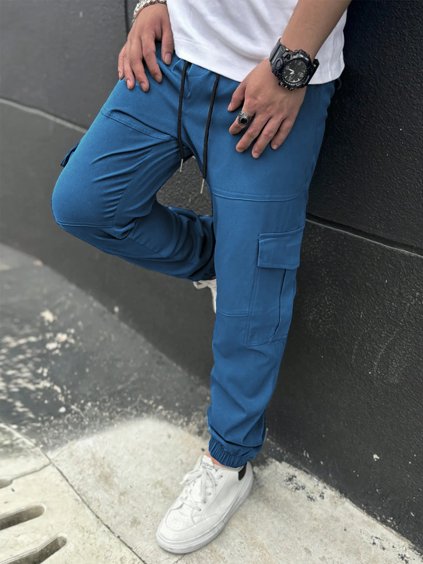 Men's workwear and sports pants, outdoor leg tied pants, casual spring and autumn multi pocket workwear and casual men's pants
Men's workwear and sports pants, outdoor leg tied pants, casual spring and autumn multi pocket workwear and casual men's pants