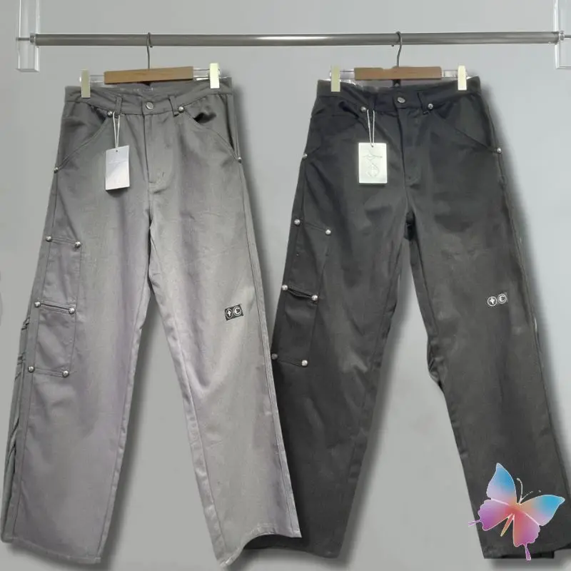 Real Photos 25ss New Thug Club Pants Rivet Pocket Logging Cargo Pants Casual Buckle Zipper Opening Overalls Men Women Trousers
Real Photos 25ss New Thug Club Pants Rivet Pocket Logging Cargo Pants Casual Buckle Zipper Opening Overalls Men Women Trousers