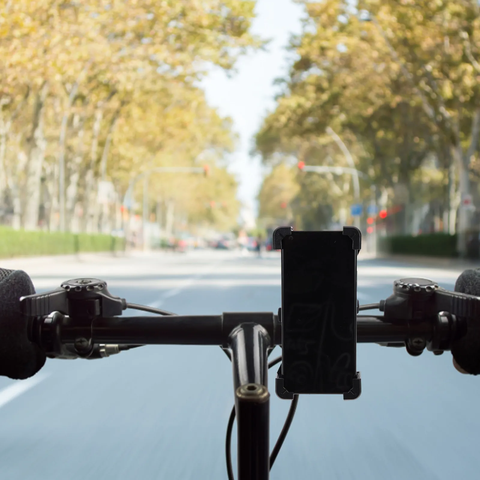 Держатель для телефона на велосипед, вращающийся, с надежным креплением на руль, подставка для мобильного телефона, защита от царапин, удобный в использовании.
Держатель для телефона на велосипед, вращающийся, с надежным креплением на руль, подставка для мобильного телефона, защита от царапин, удобный в использовании.