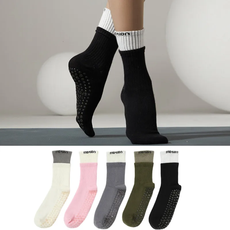 New Cotton Color-blocked Double-layer Mid-calf Yoga Pilates Socks for Women Outdoor Sports Fitness Dance Non-slip Floor Socks
New Cotton Color-blocked Double-layer Mid-calf Yoga Pilates Socks for Women Outdoor Sports Fitness Dance Non-slip Floor Socks
