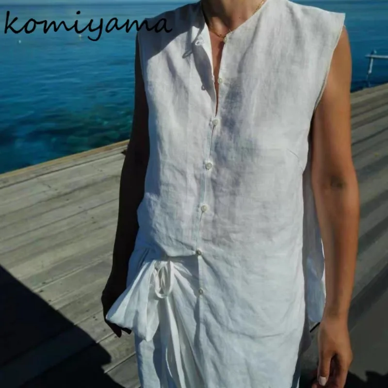 Single Breasted Shirts & Blouses Loose O-neck Blusas Sleeveless Ropa Mujer Summer Woman 2025 New Camisas Japan Ins Blusa
Single Breasted Shirts & Blouses Loose O-neck Blusas Sleeveless Ropa Mujer Summer Woman 2025 New Camisas Japan Ins Blusa