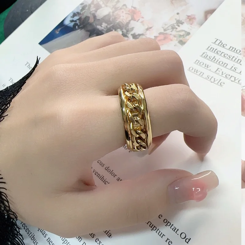 Модное широкое кольцо-цепочка для женщин, титановая сталь с покрытием под розовое золото, массивное, для указательного пальца, трендовое
Модное широкое кольцо-цепочка для женщин, титановая сталь с покрытием под розовое золото, массивное, для указательного пальца, трендовое