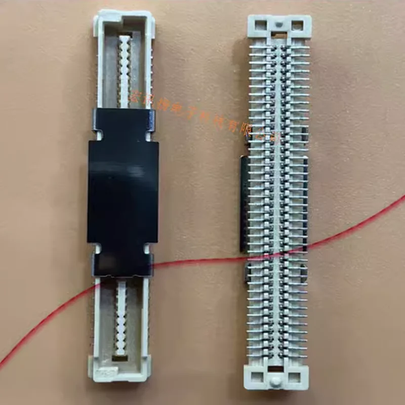 1-50 шт./лот 2-5177986-3 0,8 мм 80-контактный SMD Новый оригинал
1-50 шт./лот 2-5177986-3 0,8 мм 80-контактный SMD Новый оригинал