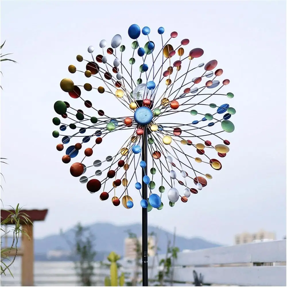 Двухлопастной ветровой спиннер на солнечной энергии с многоцветными светодиодными фонарями и металлическим колком для садового декора
Двухлопастной ветровой спиннер на солнечной энергии с многоцветными светодиодными фонарями и металлическим колком для садового декора