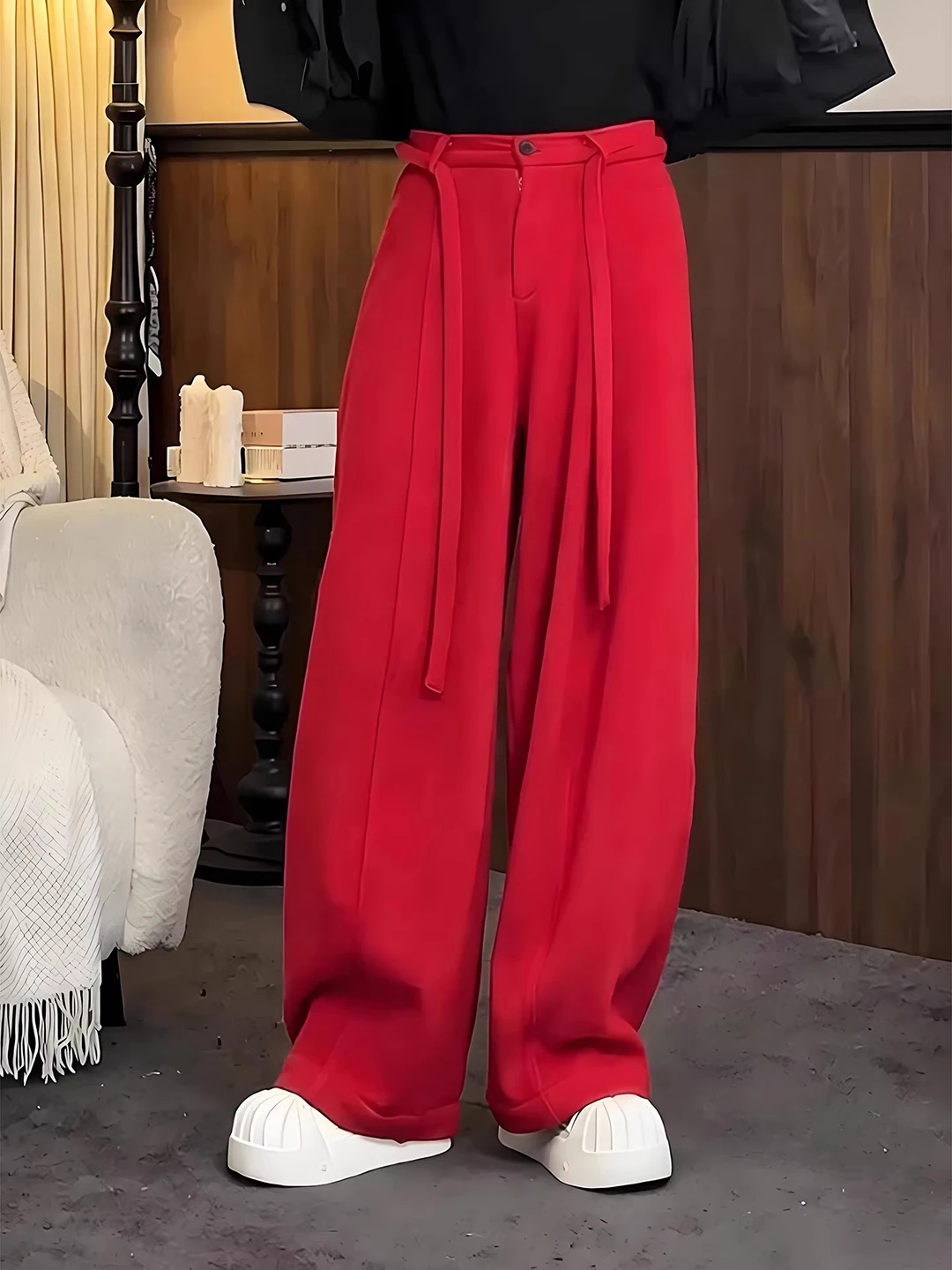 Мужские зимние теплые брюки Red Velvet: свободные, широкие, прямые, с эффектом драпировки, для Нового года, модель Aosphere Bend Knife
Мужские зимние теплые брюки Red Velvet: свободные, широкие, прямые, с эффектом драпировки, для Нового года, модель Aosphere Bend Knife