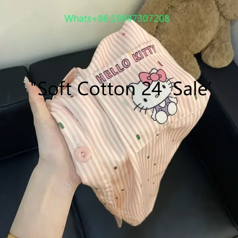 Summer new pink lapel temperament striped Hello Kitty ice silk pajamas women's short sleeves shorts loungewear
Summer new pink lapel temperament striped Hello Kitty ice silk pajamas women's short sleeves shorts loungewear